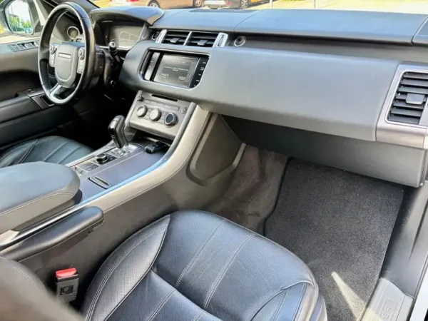 2015 Range Rover Sport 3.0TDV6 HSE Aut. - Image 9