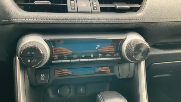 2020 Toyota RAV 4 2.5 hybrid 2WD Advance - Image 6