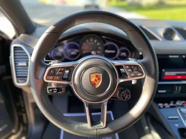 2021 Porsche Cayenne Coupé Aut. - Image 11