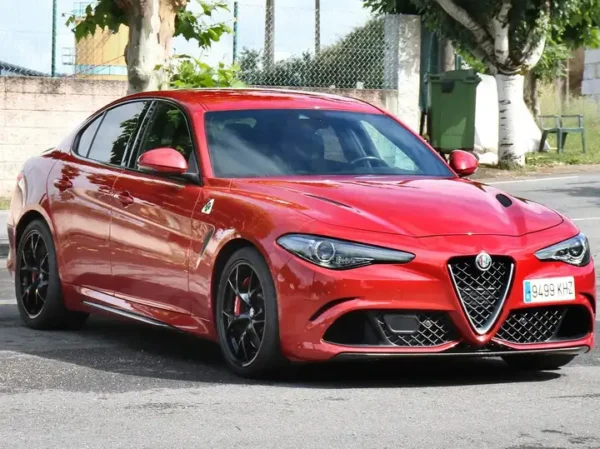 2018 Alfa Romeo Giulia 2.9 T Quadrifoglio